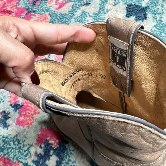 Frye Billy Short Leather Western Boots in Tan - Picture 6 of 8